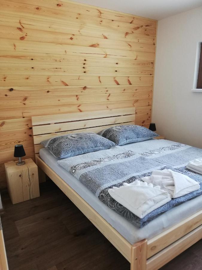 Wellness Pension Koliba Komorní Lhotka Exterior foto