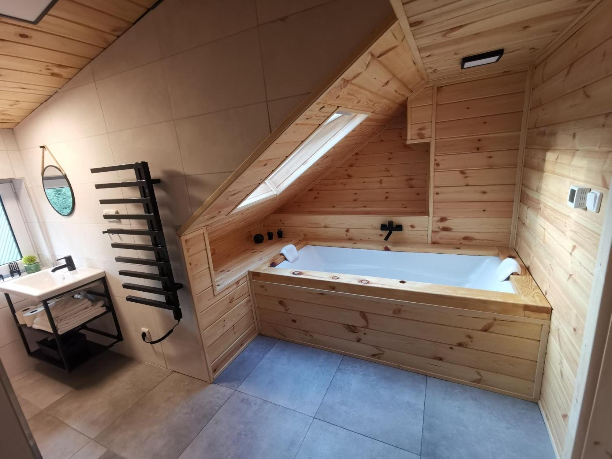 Wellness Pension Koliba Komorní Lhotka Exterior foto