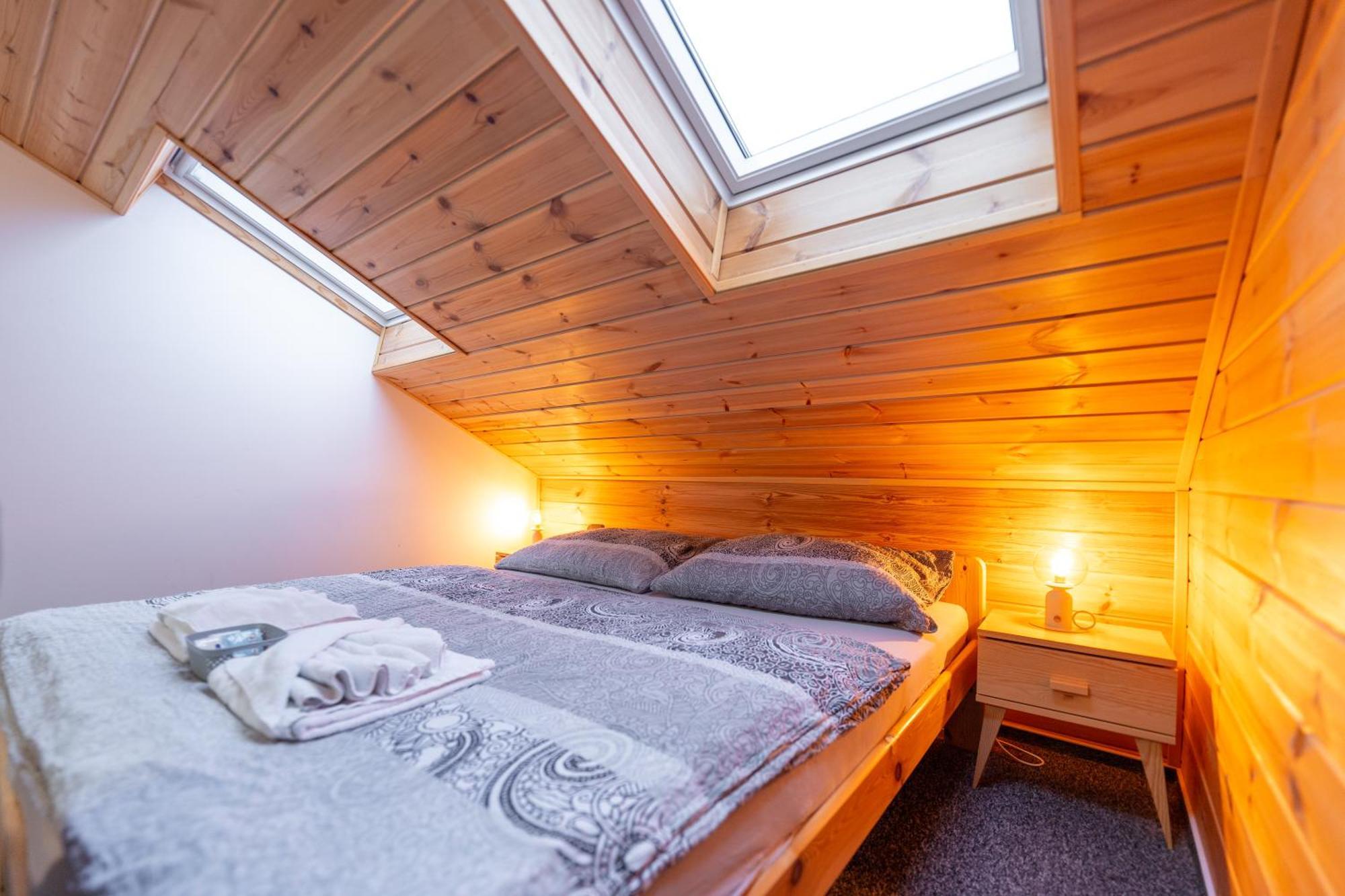 Wellness Pension Koliba Komorní Lhotka Zimmer foto